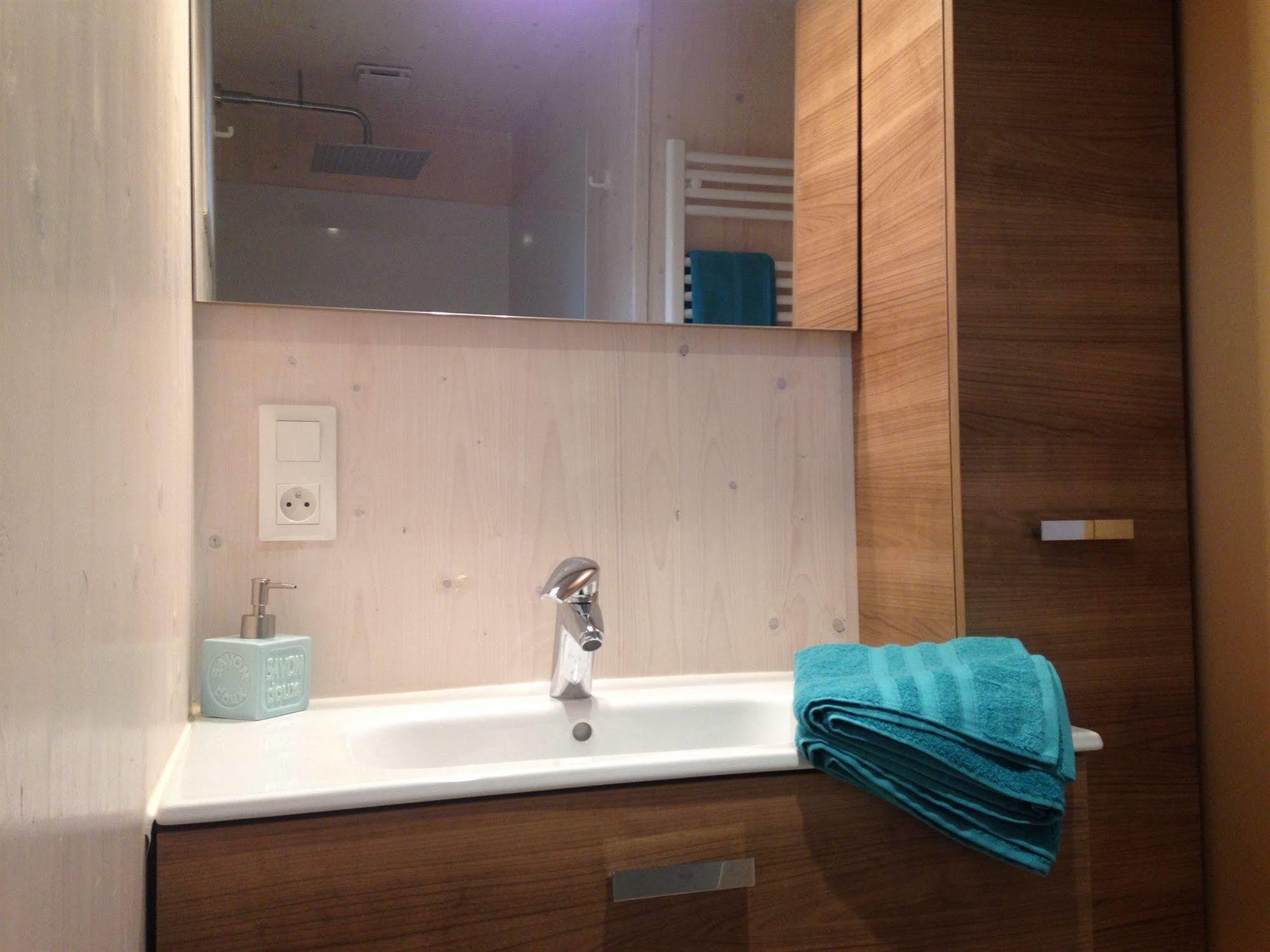 Les Rives Du Lac Hotel Vittefleur ภายนอก รูปภาพ